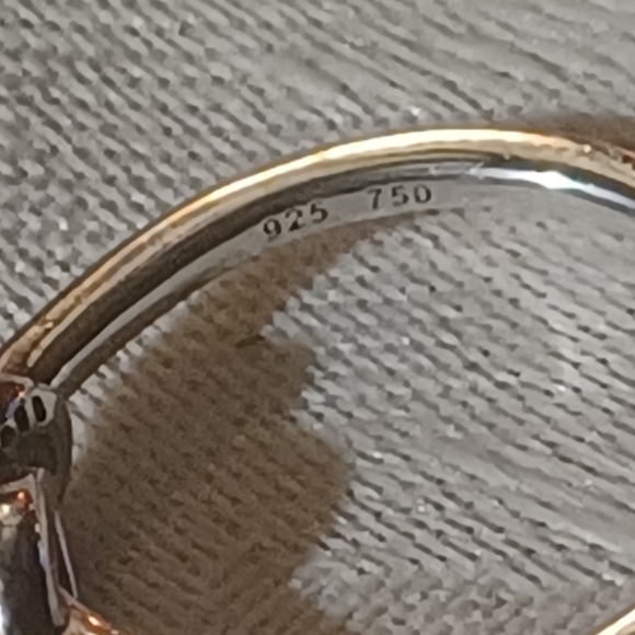 Lagos Newport Petite Two Tone Knot Diamond Ring, SS & 18k - Picture 8 of 11